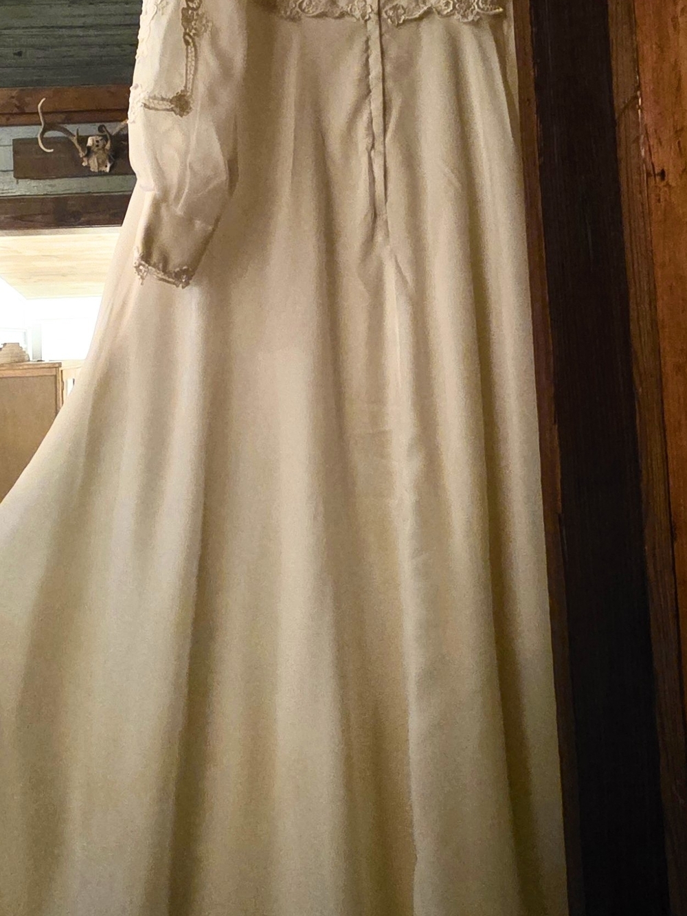 Vintage Ivory Beaded Lace And Satin Long Sleeve Women's Dress - Picture 4 of 8